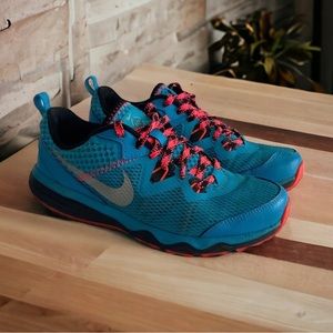 Nike Womens Shoes Size 7.5  Duel Fusion Trail N7 Running Shoes 700907-460